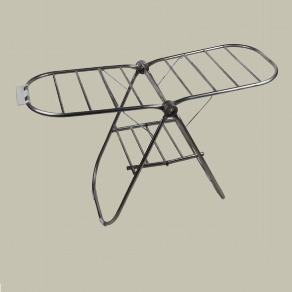 ملابس من الصلب بالكامل